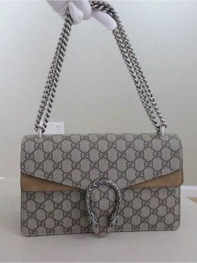 Gucci Beige/ebony GG Supreme Shoulder Bag with Silver Chain